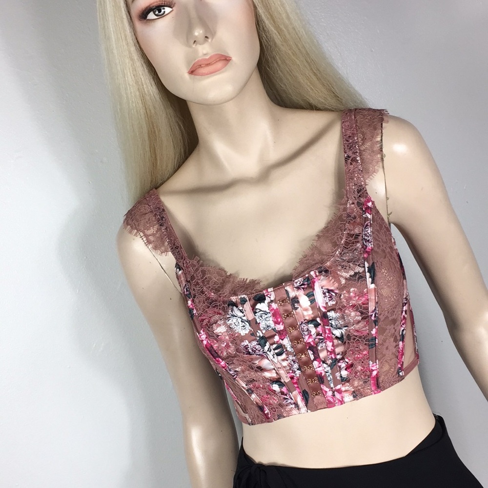 VICTORIAS SECRET BRALETTE